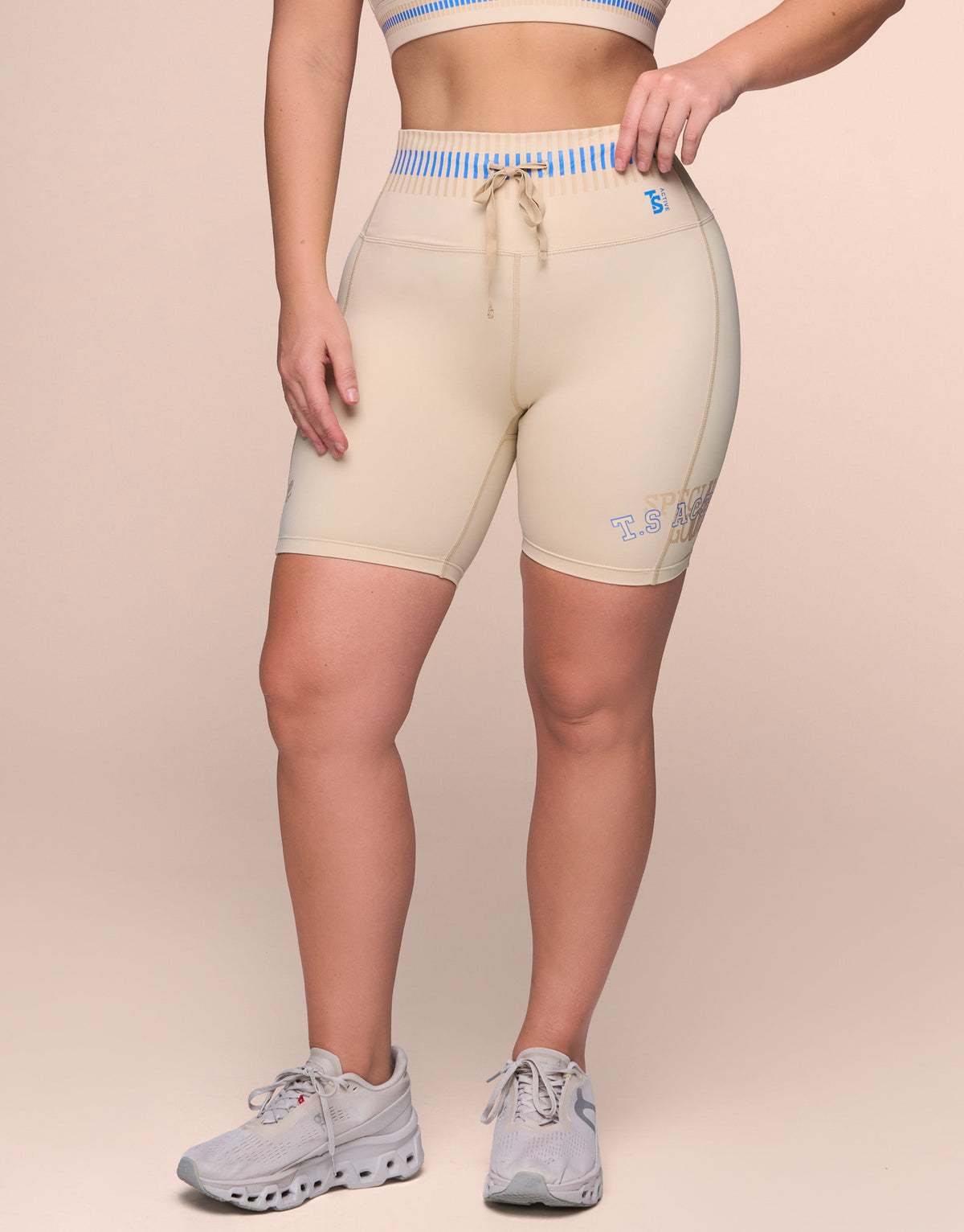 WILD PITCH BEIGE SHORT