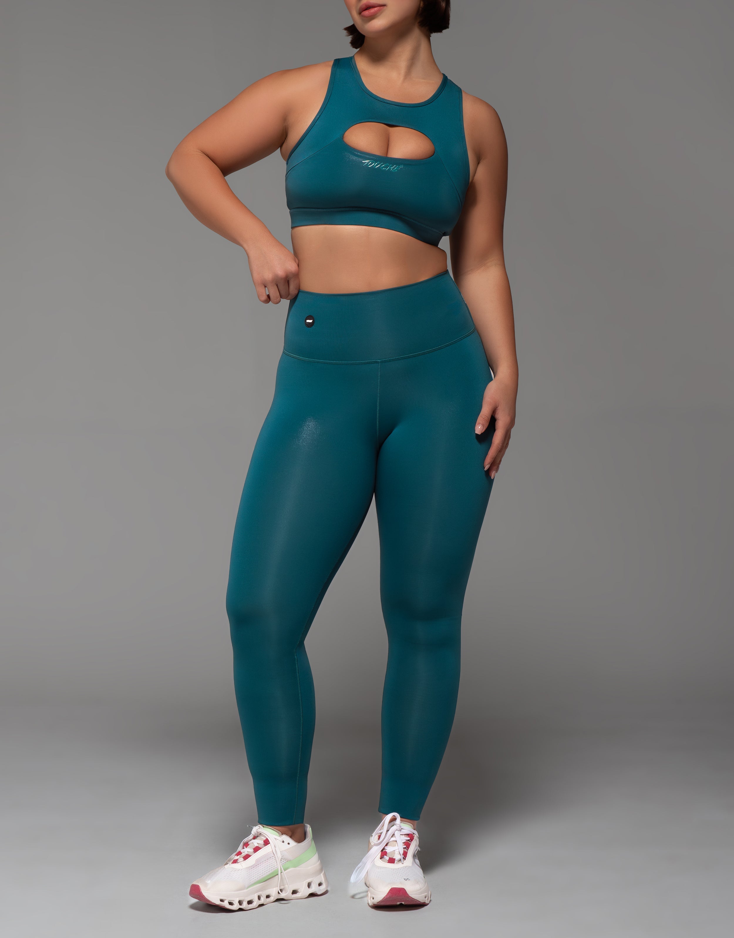 OLIVE SHINE TOP