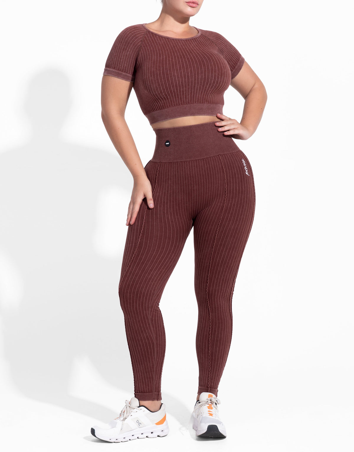 SPENT BURGUNDY TOP SEAMLESS