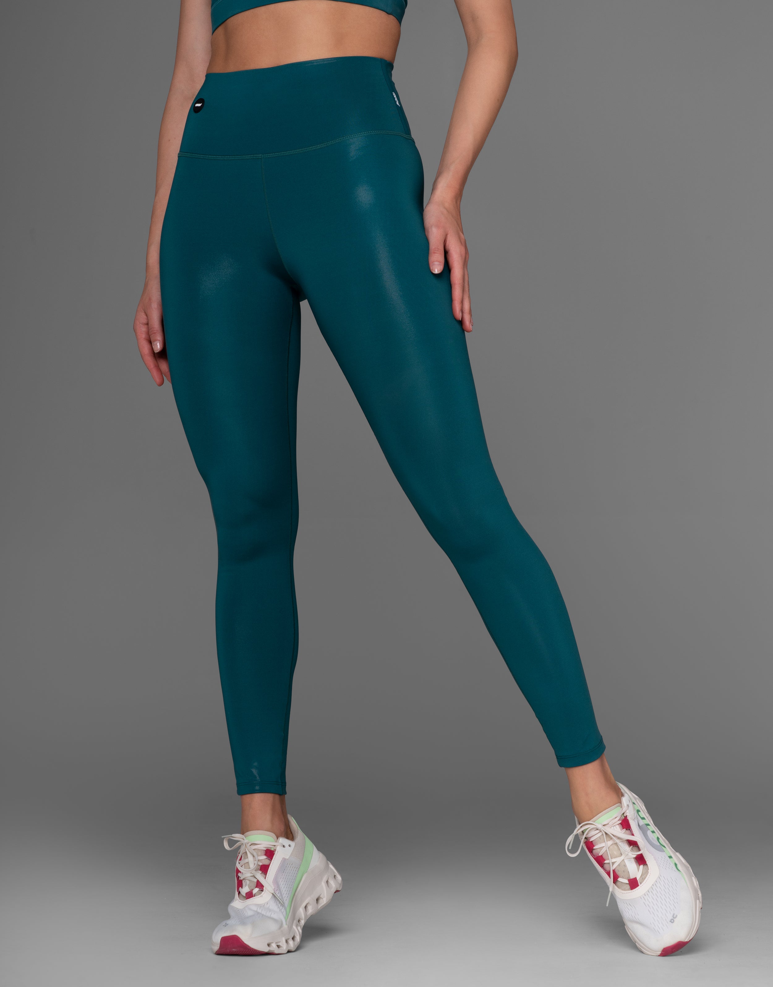 OLIVE SHINE LEGGING