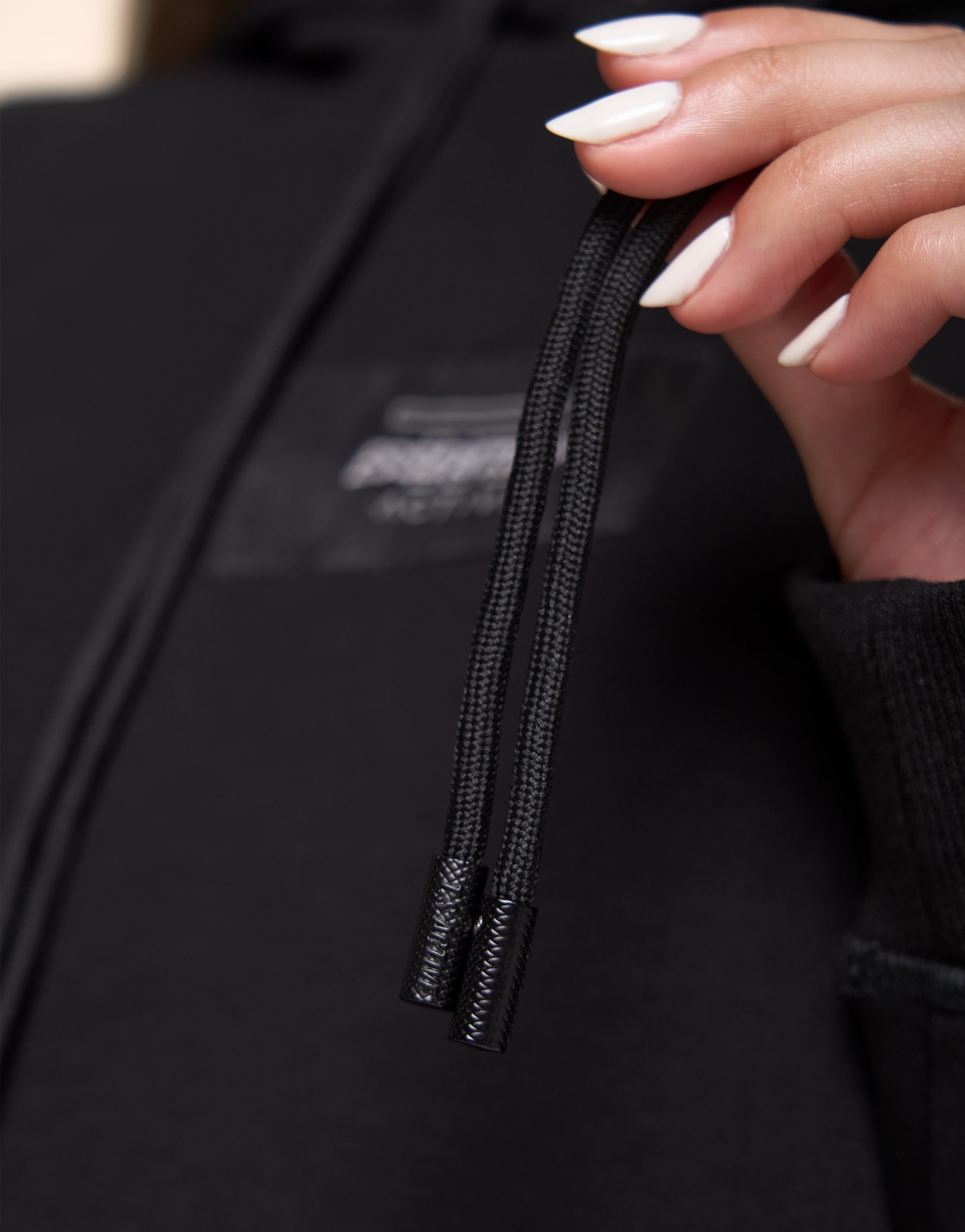 MEADOW BLACK HOODIE