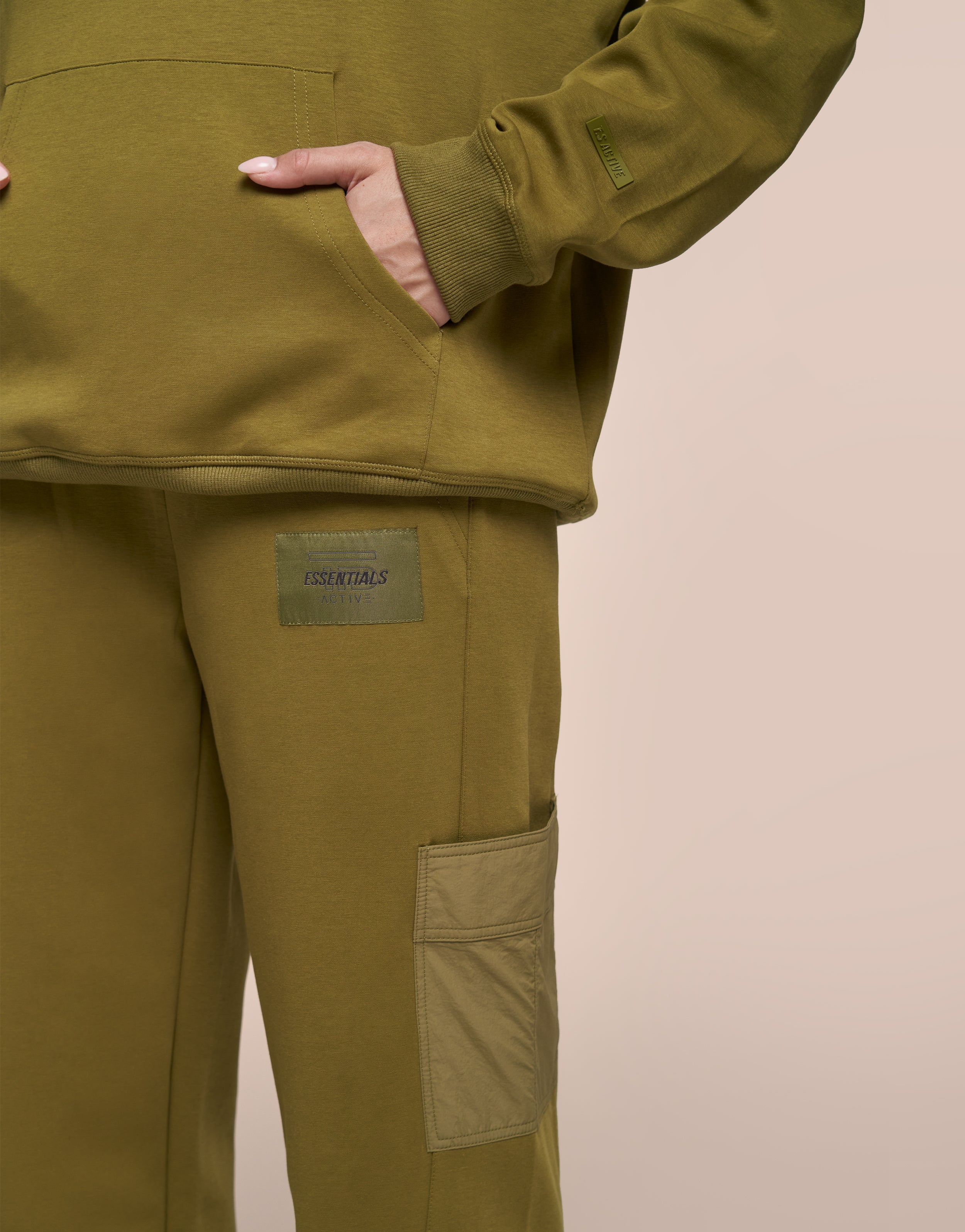 MEADOW GREEN JOGGER