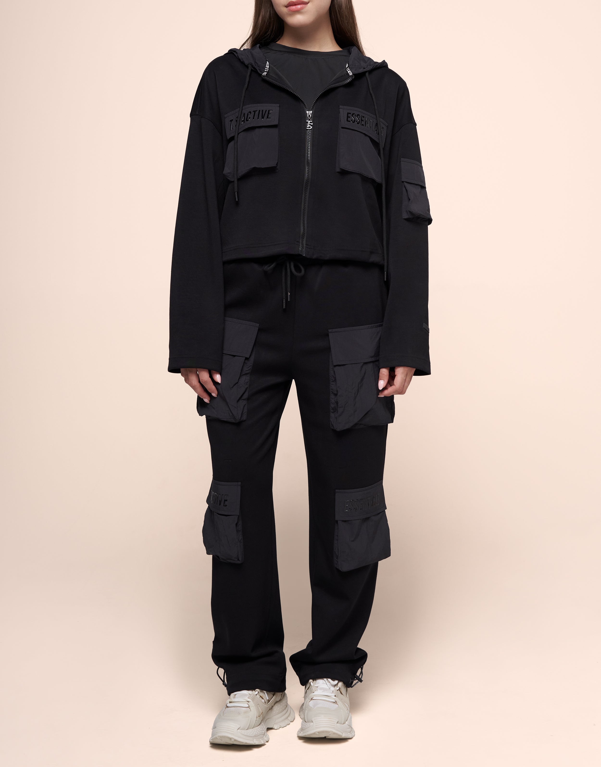 RHAPSODY BLACK JOGGER