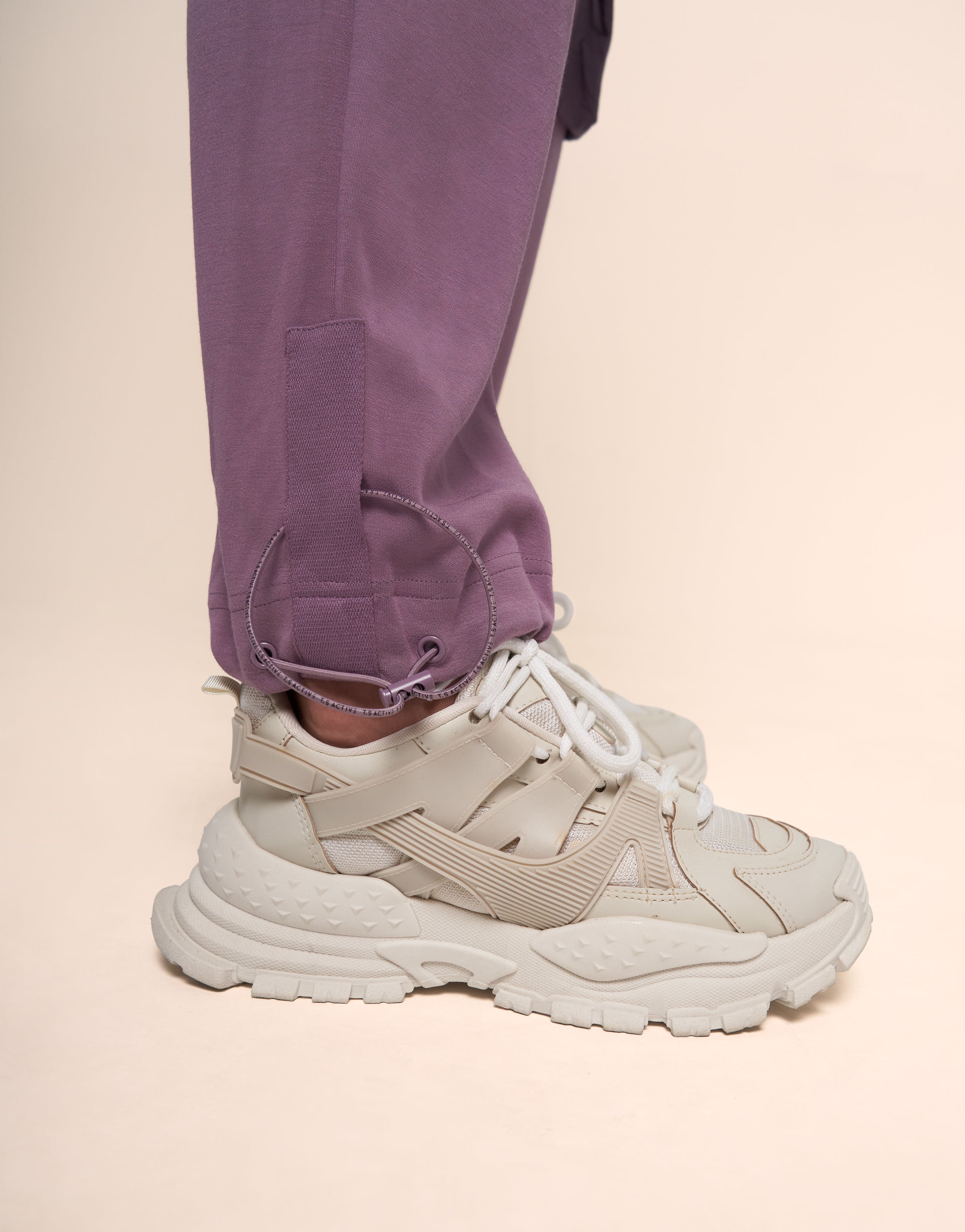 RHAPSODY VIOLET JOGGER
