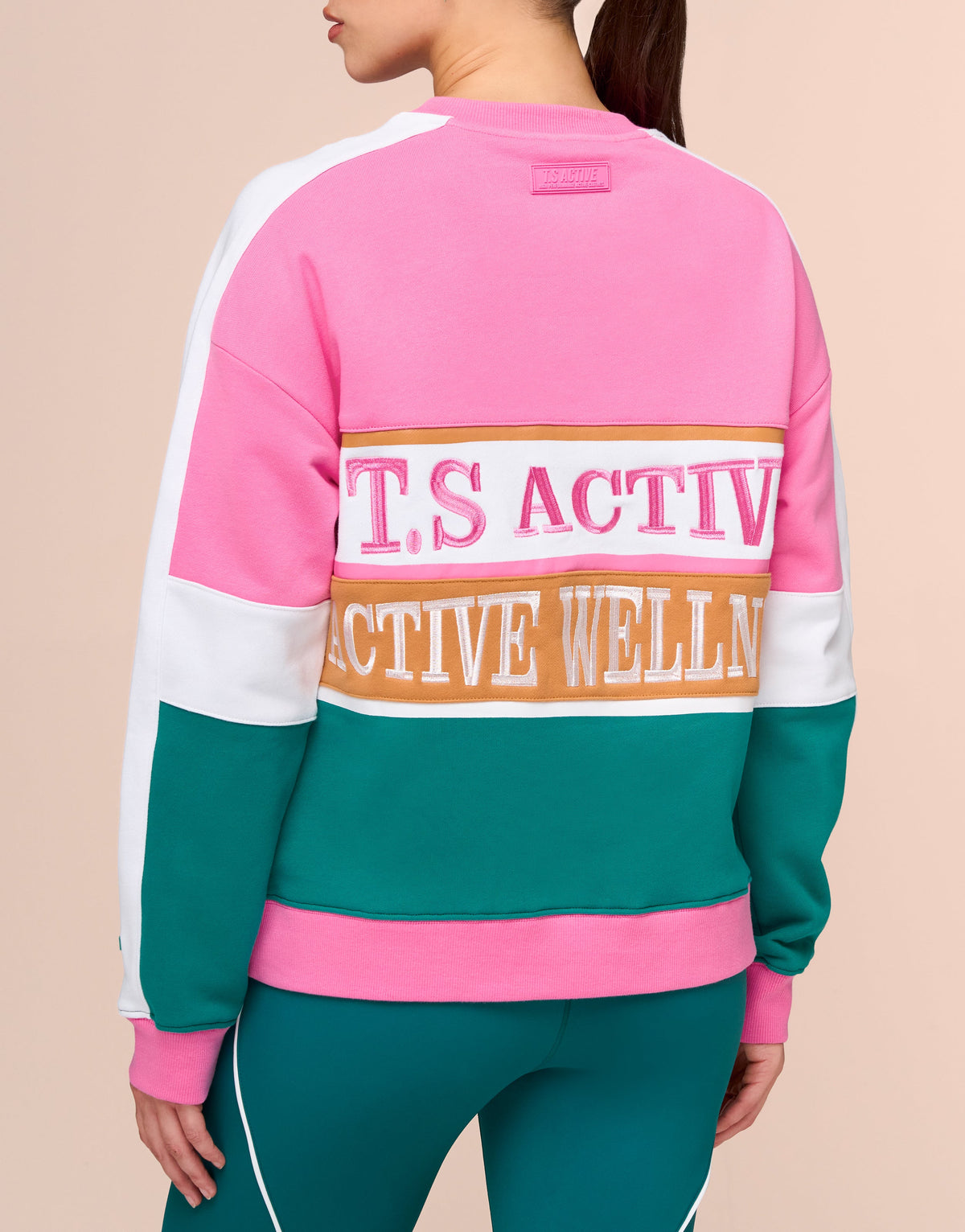 WELLNESS ROSE SWEATER