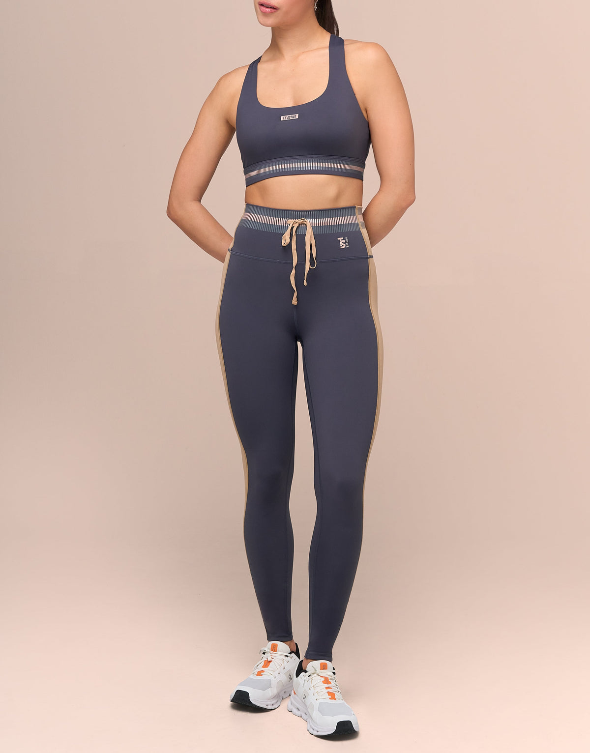 WILD PITCH DARK GREY