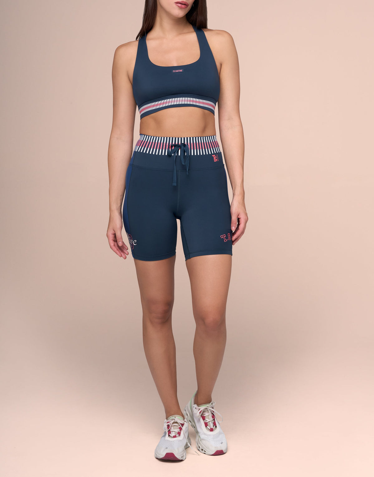 WILD PITCH NAVY SHORT