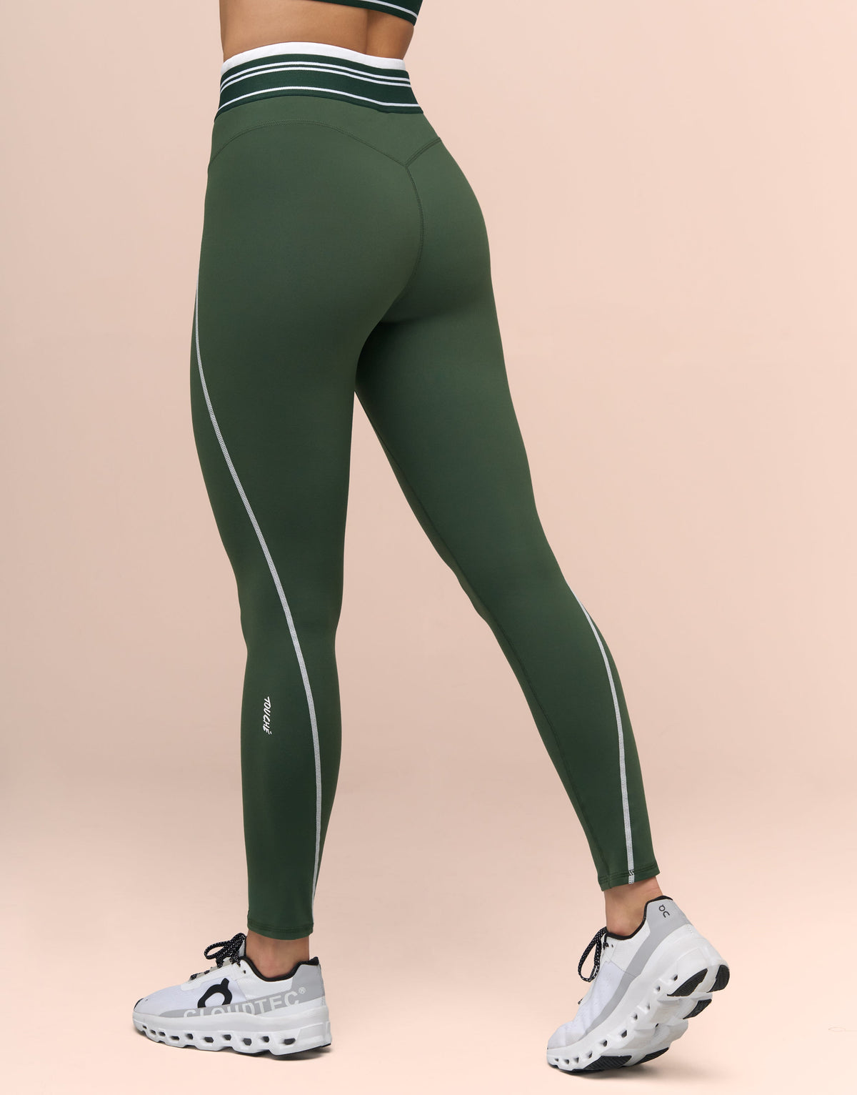 WILLOW GREEN