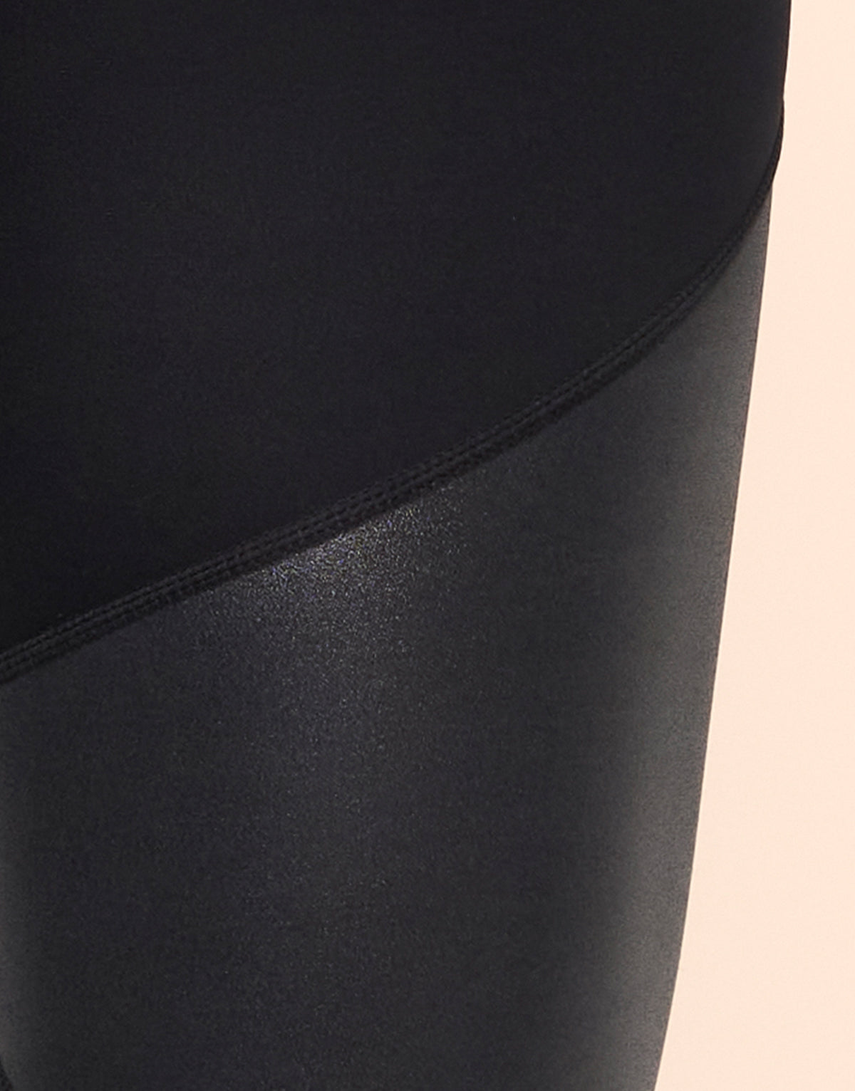 LEGACY BLACK LEGGING