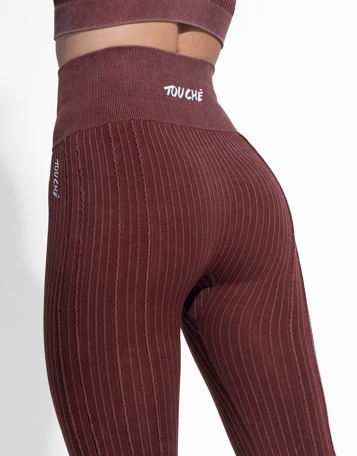 SPENT BURGUNDY SEAMLESS