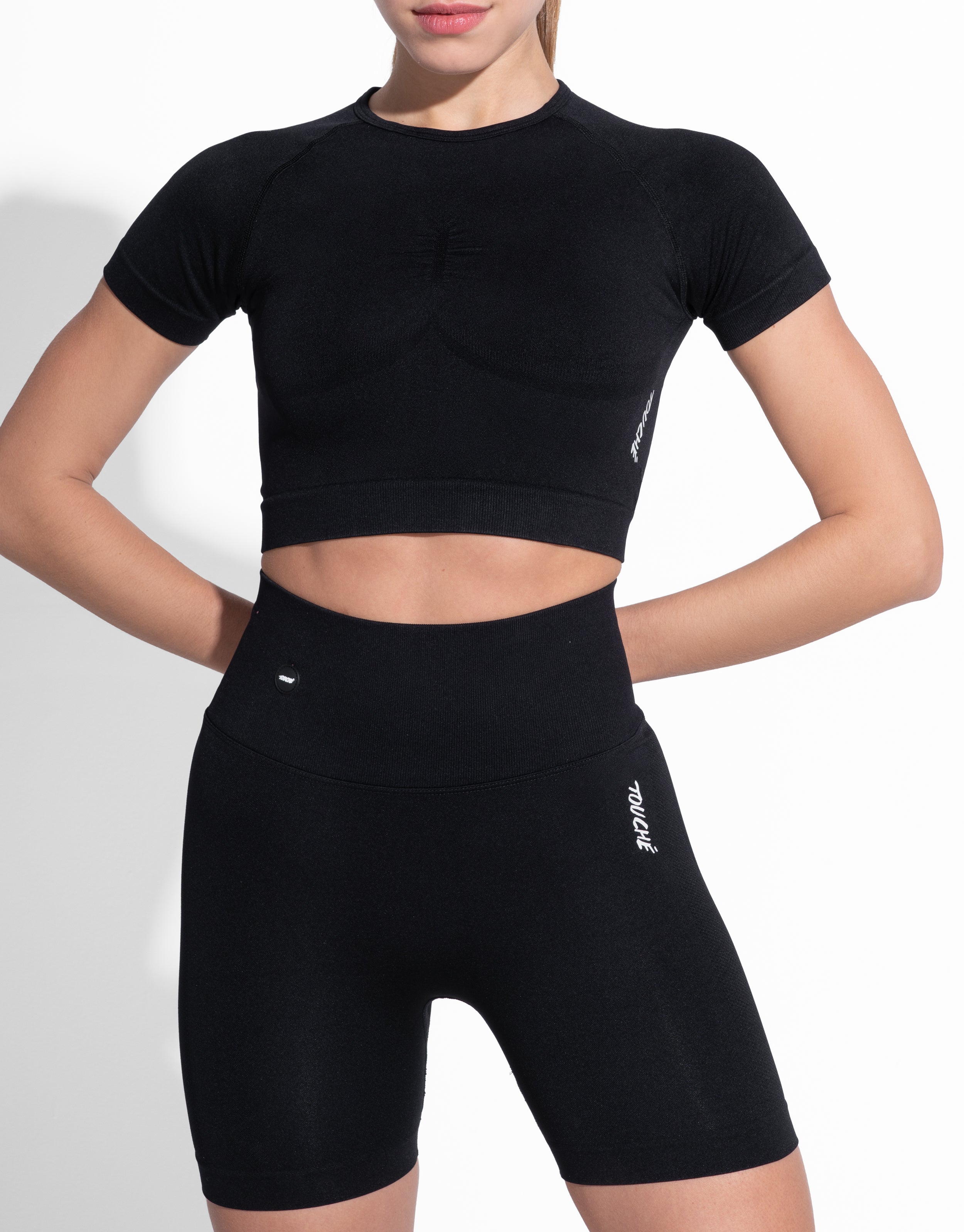 PERFORMANCE BLACK TOP SEAMLESS