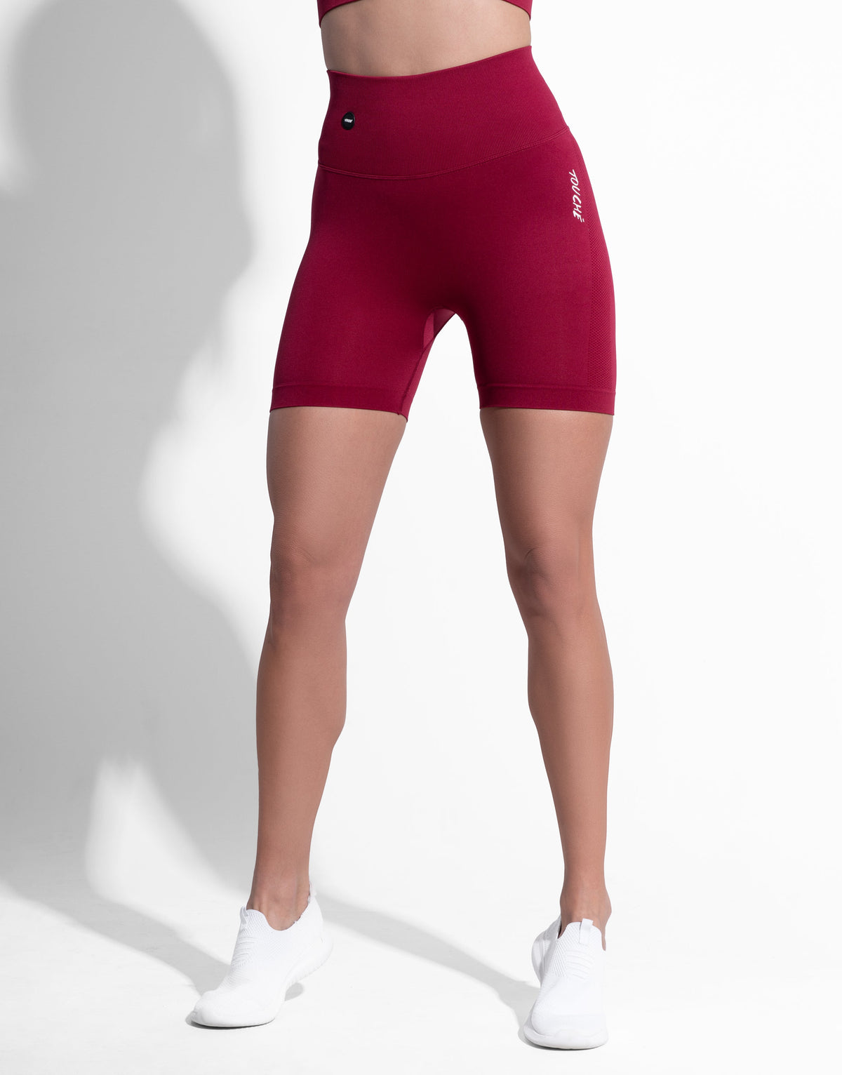 PERFORMANCE BURGUNDY SHORT SEAMLESS