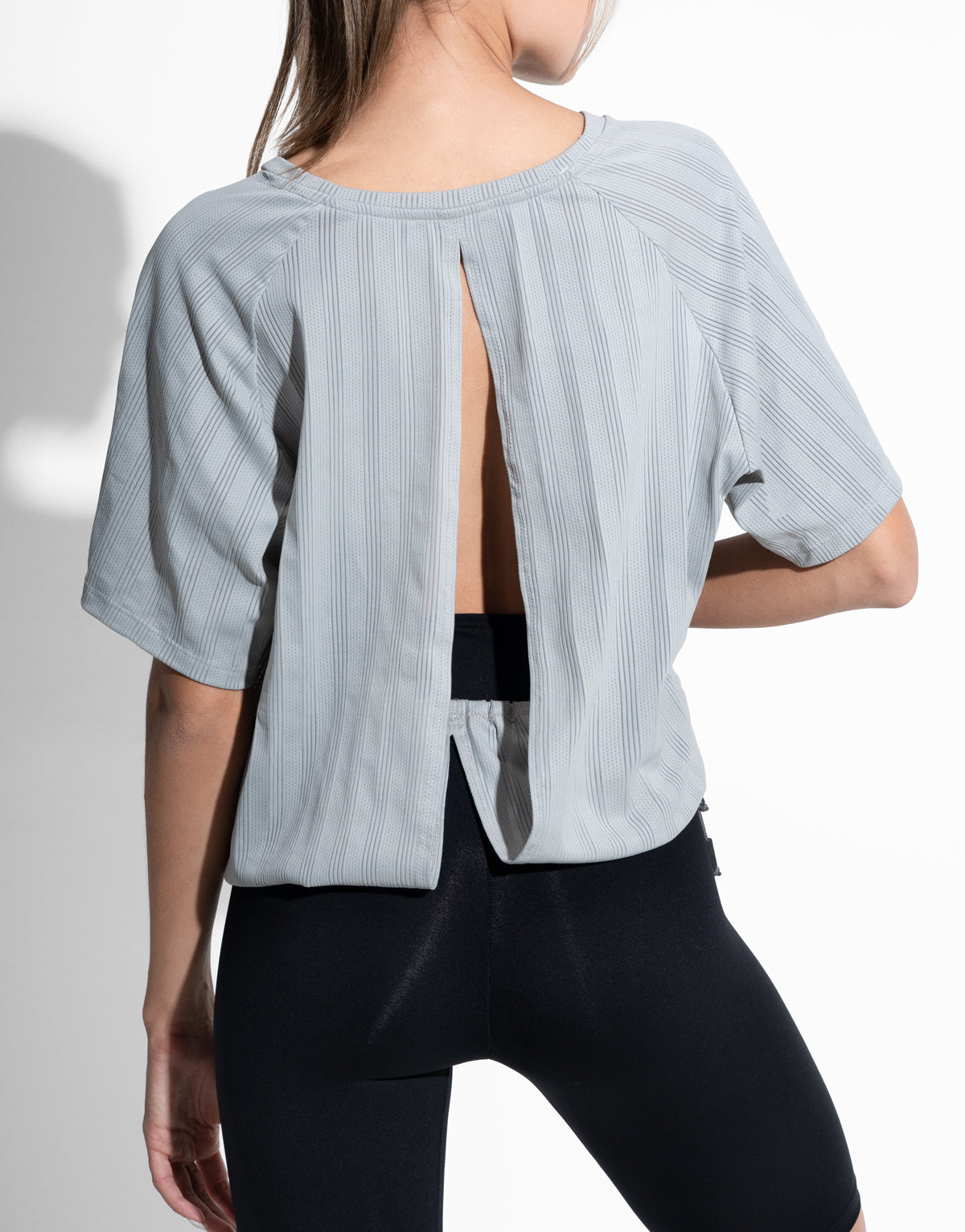 CAMISETA SCULPT GRIS