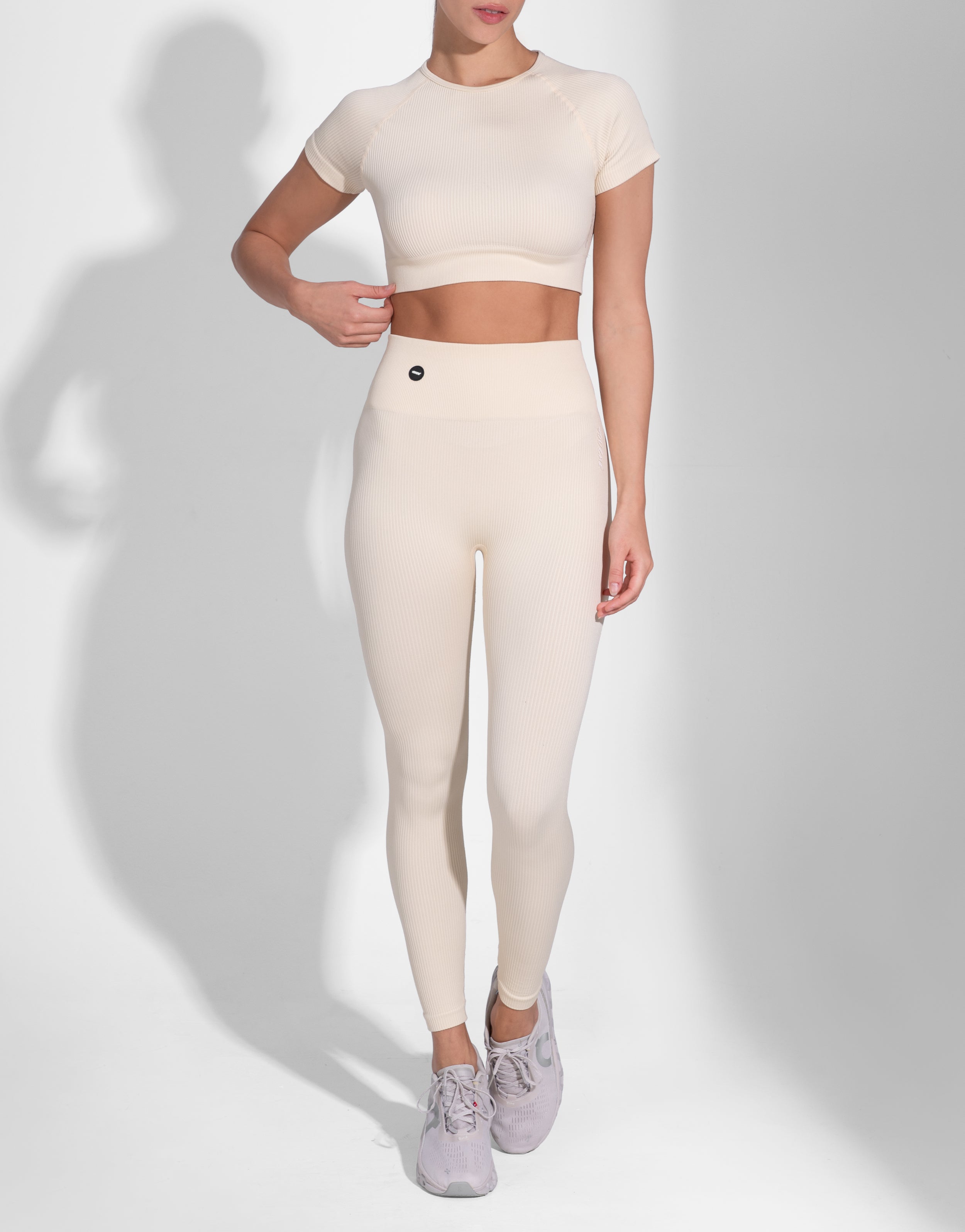 SPACE CREME SEAMLESS