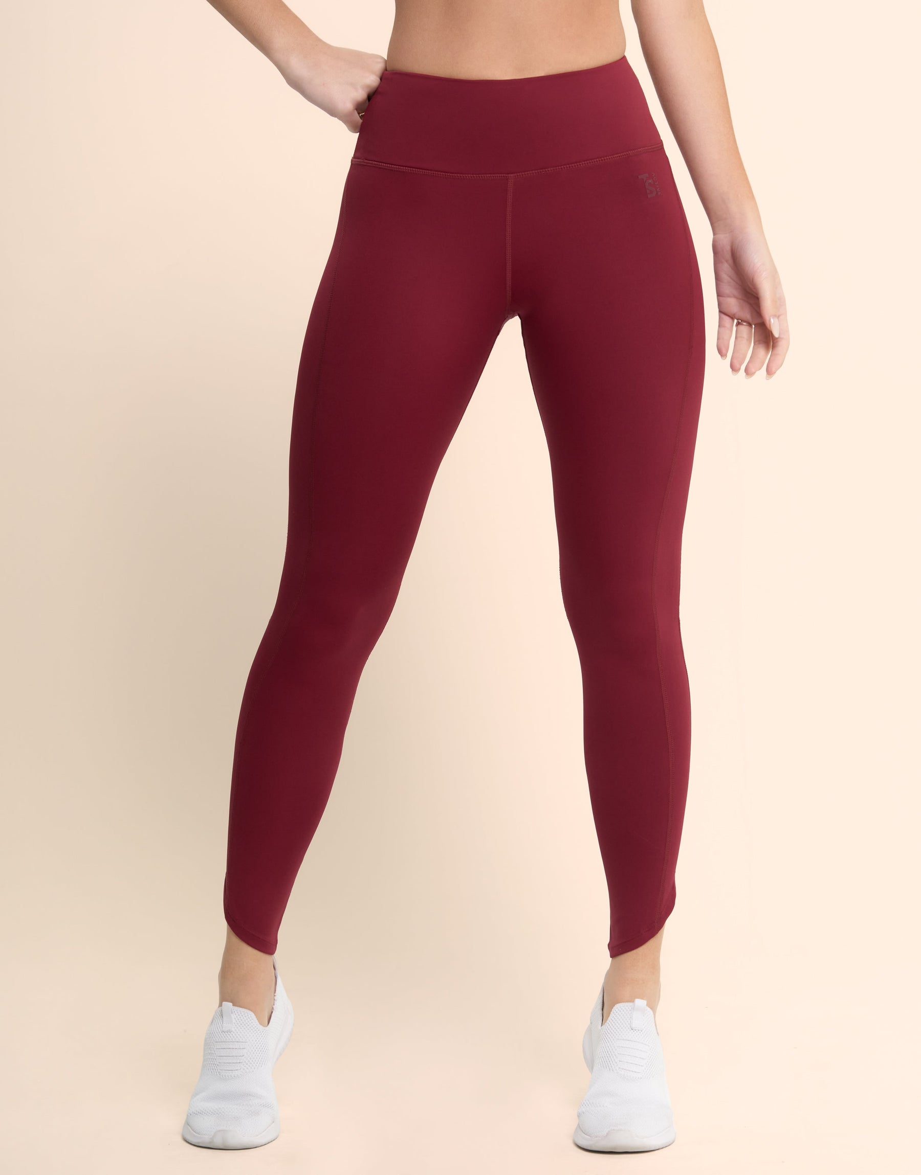 HERITAGE RED LEGGING