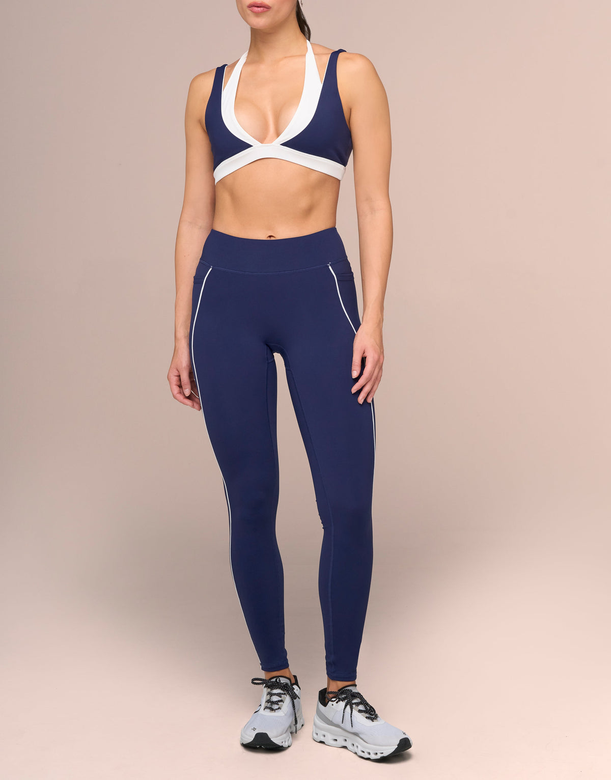 BLOSSOM NAVY TOP