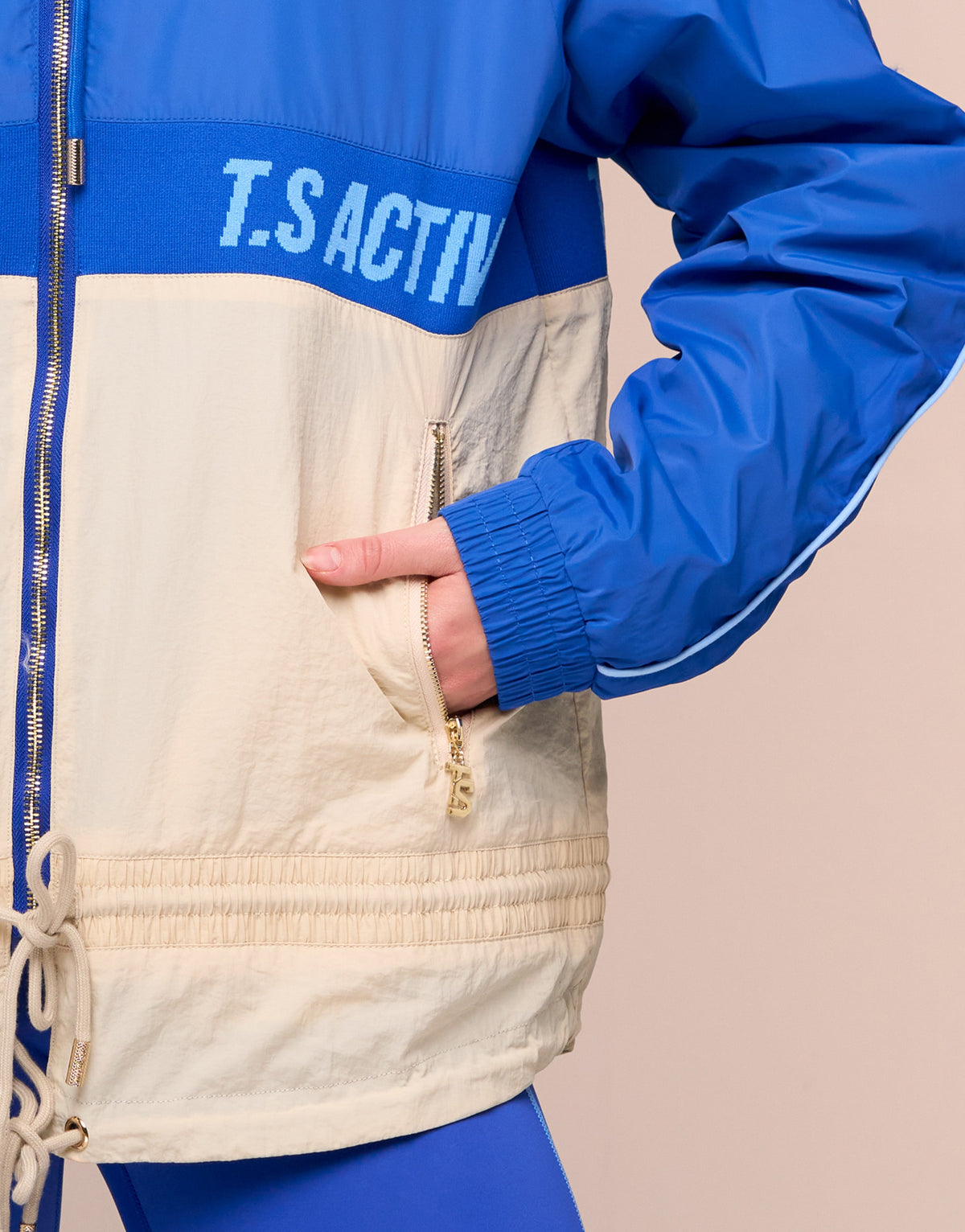 DUTTY NAVY WINDBREAK