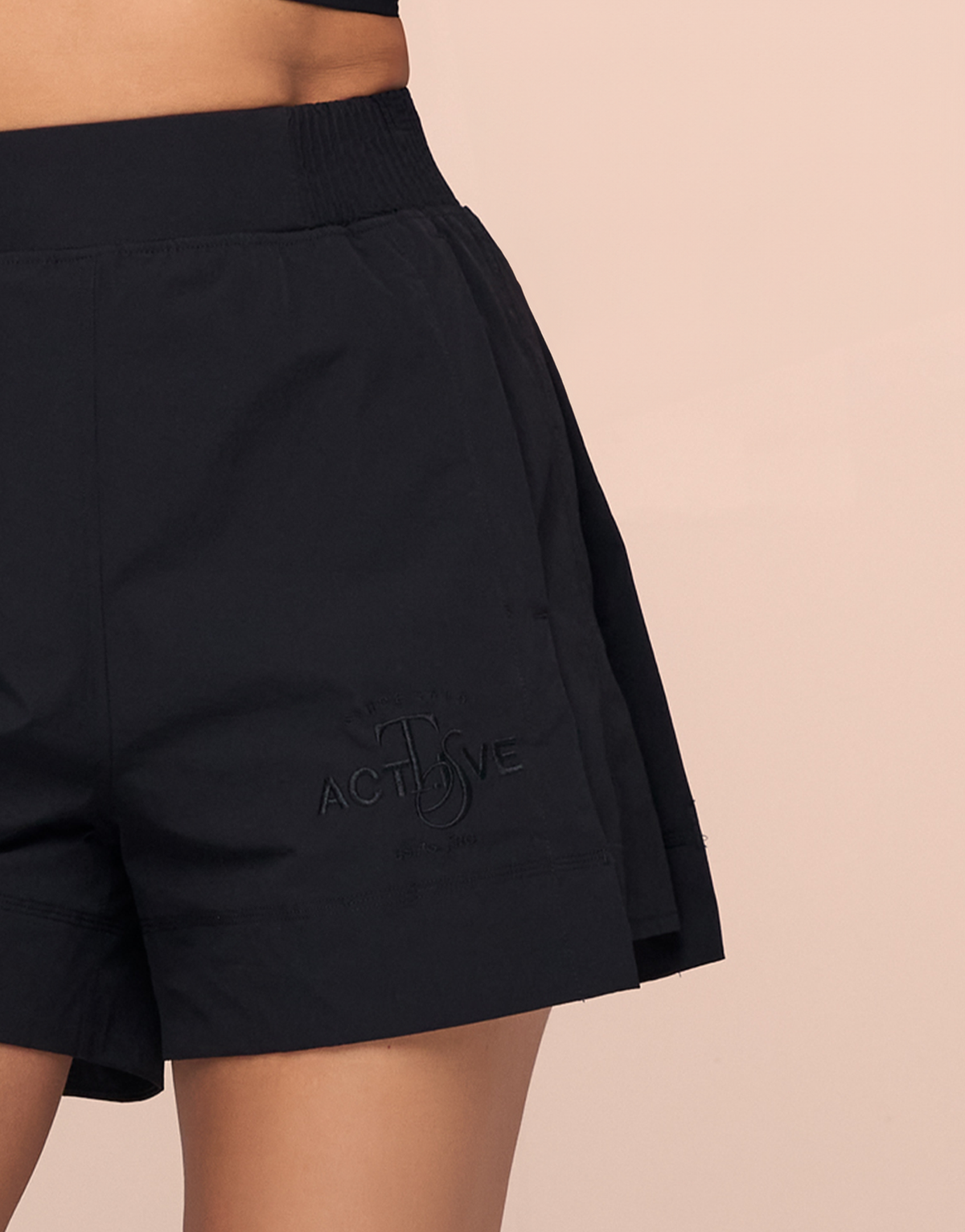 PALMS BLACK SHORT