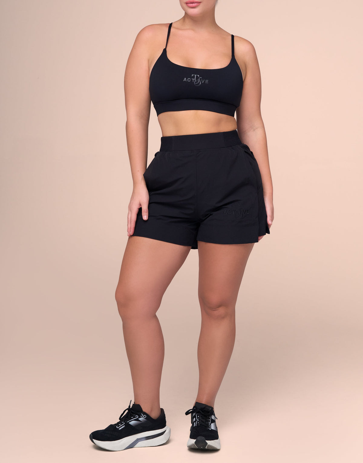 PALMS BLACK SHORT