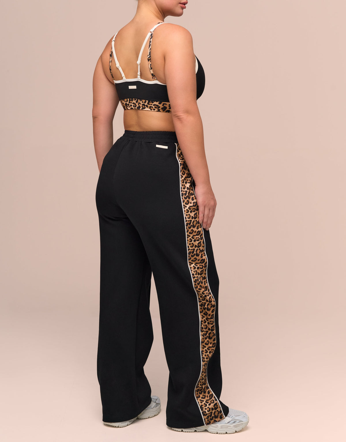 RAW BLACK TOP