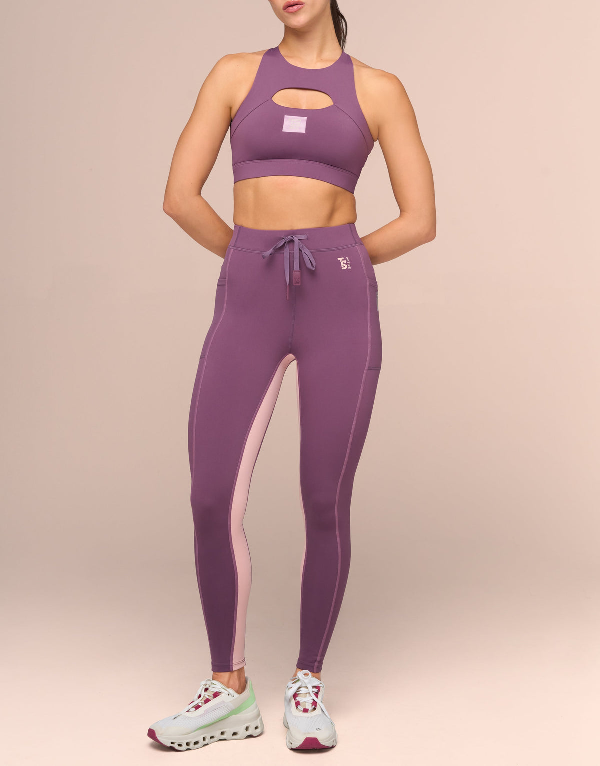 SPORTY CHERRY TOP