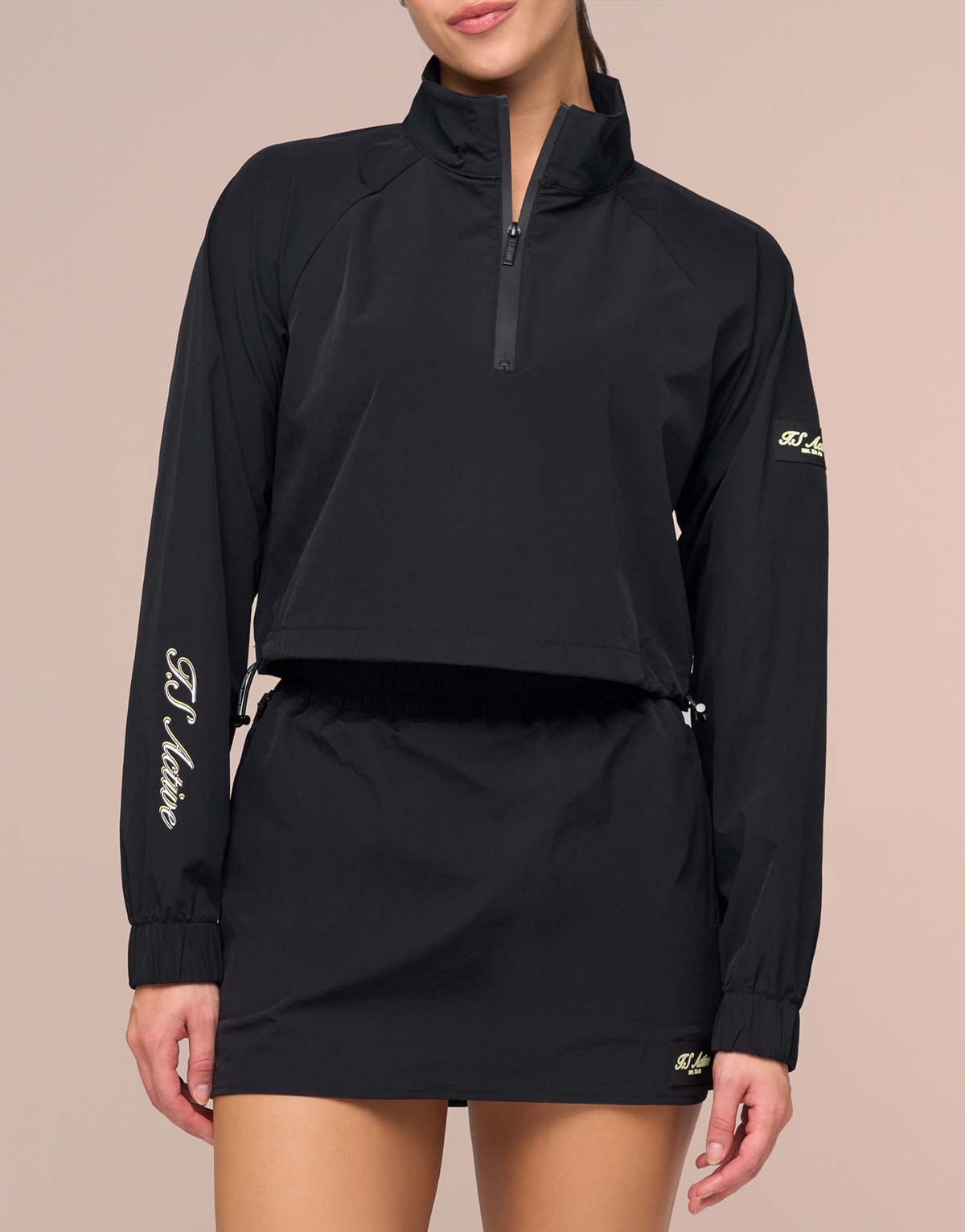 SPRING BLACK HOODIE