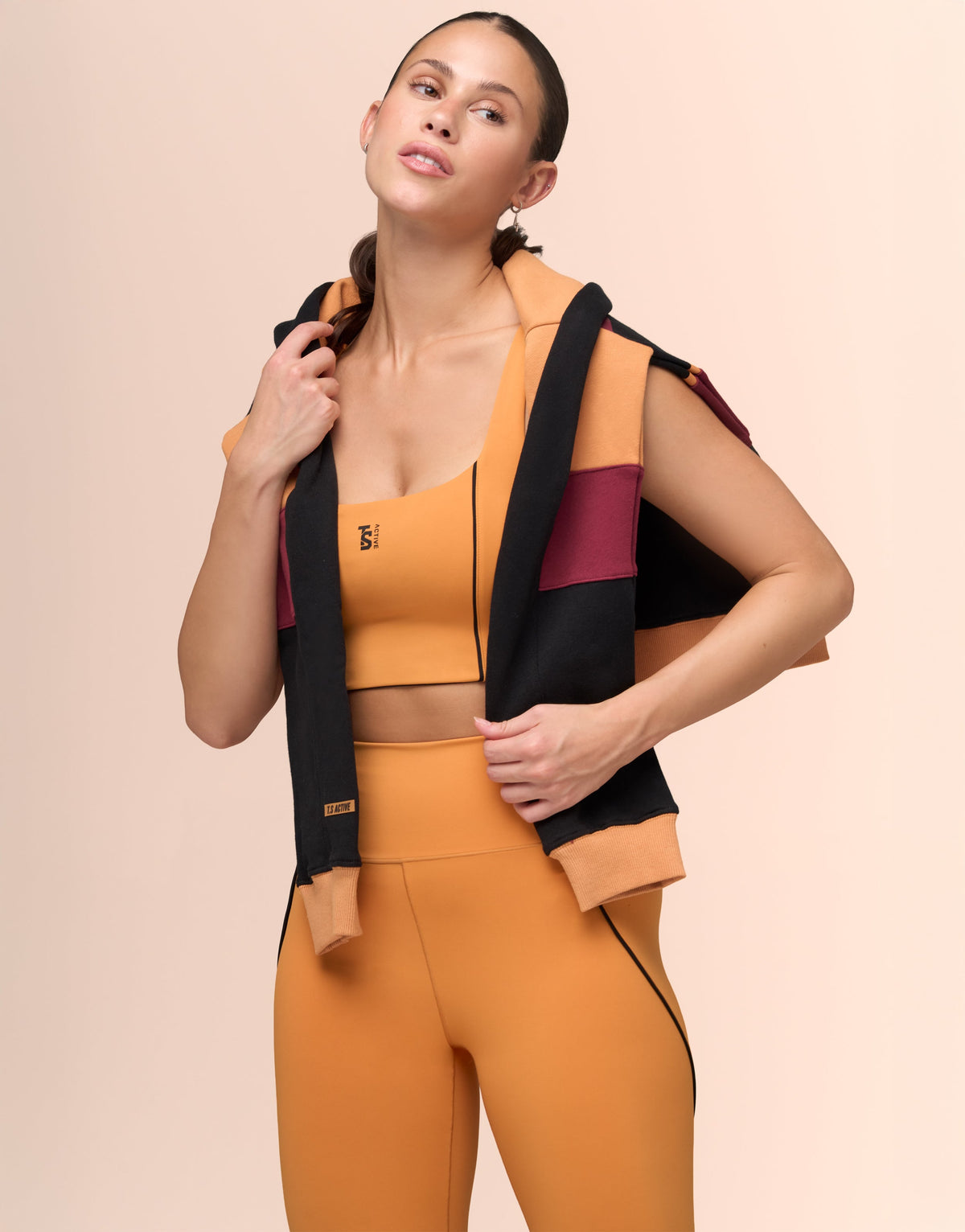 WELLNESS CARAMEL TOP