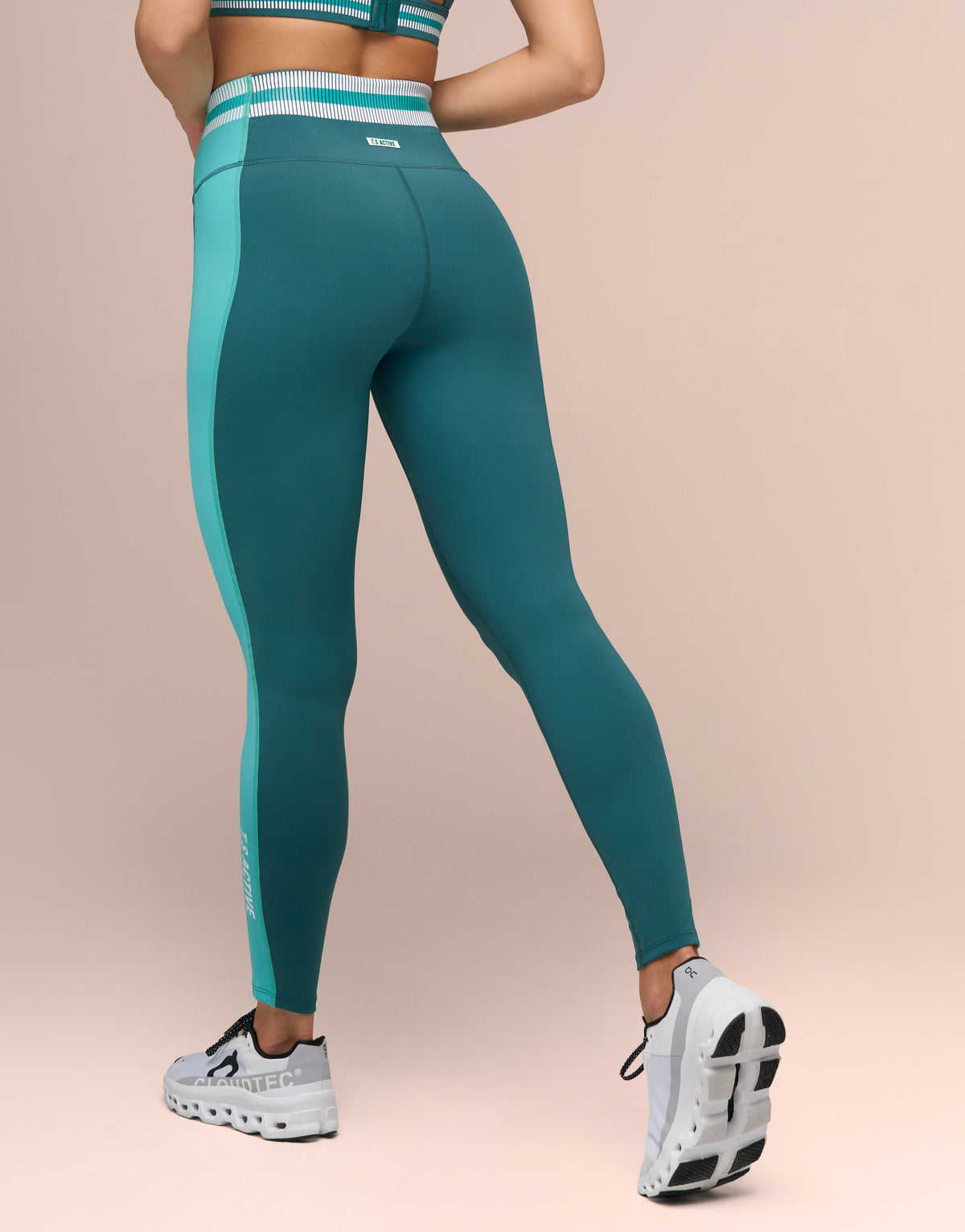 WILD PITCH GREEN