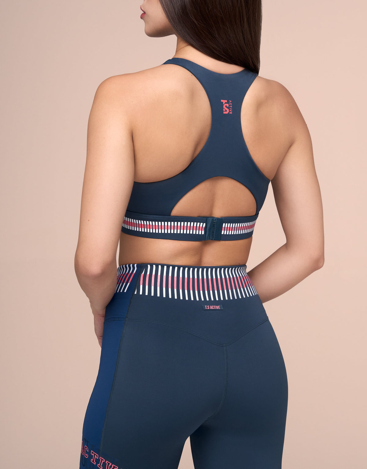 WILD PITCH NAVY TOP