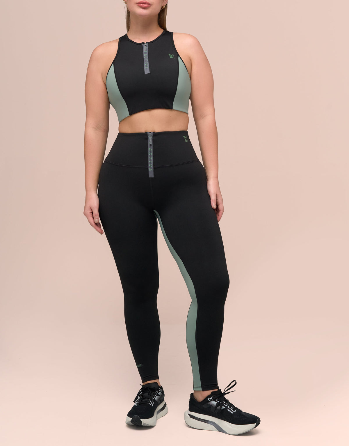 ZIPPED ARMY TOP