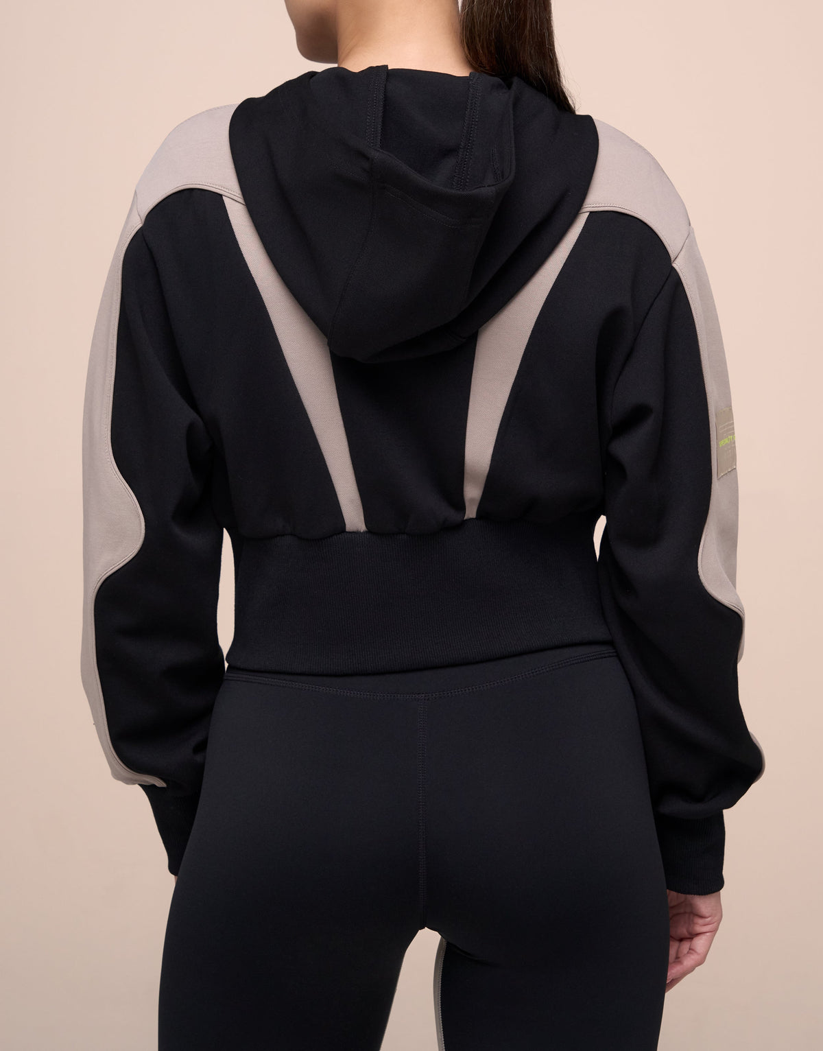ZIPPED MOCHA WINDBREAK